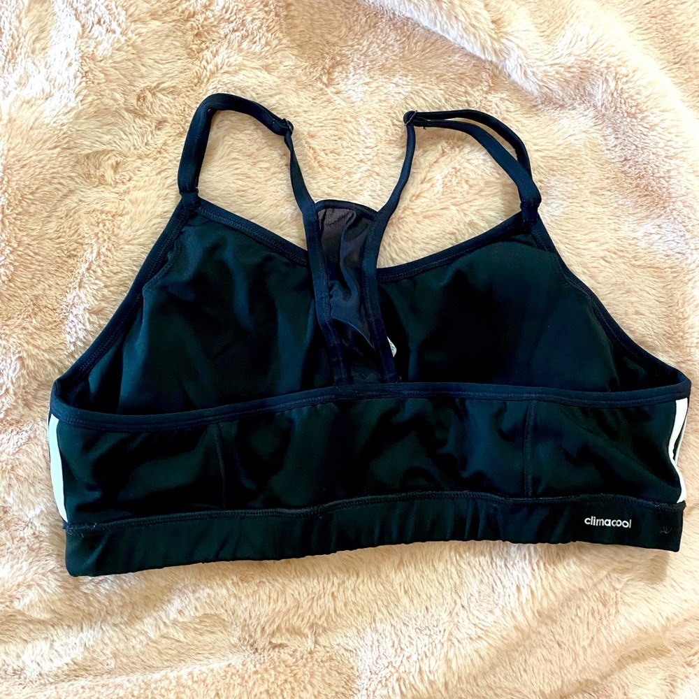 Adidas - gently worn - XL Sports bra